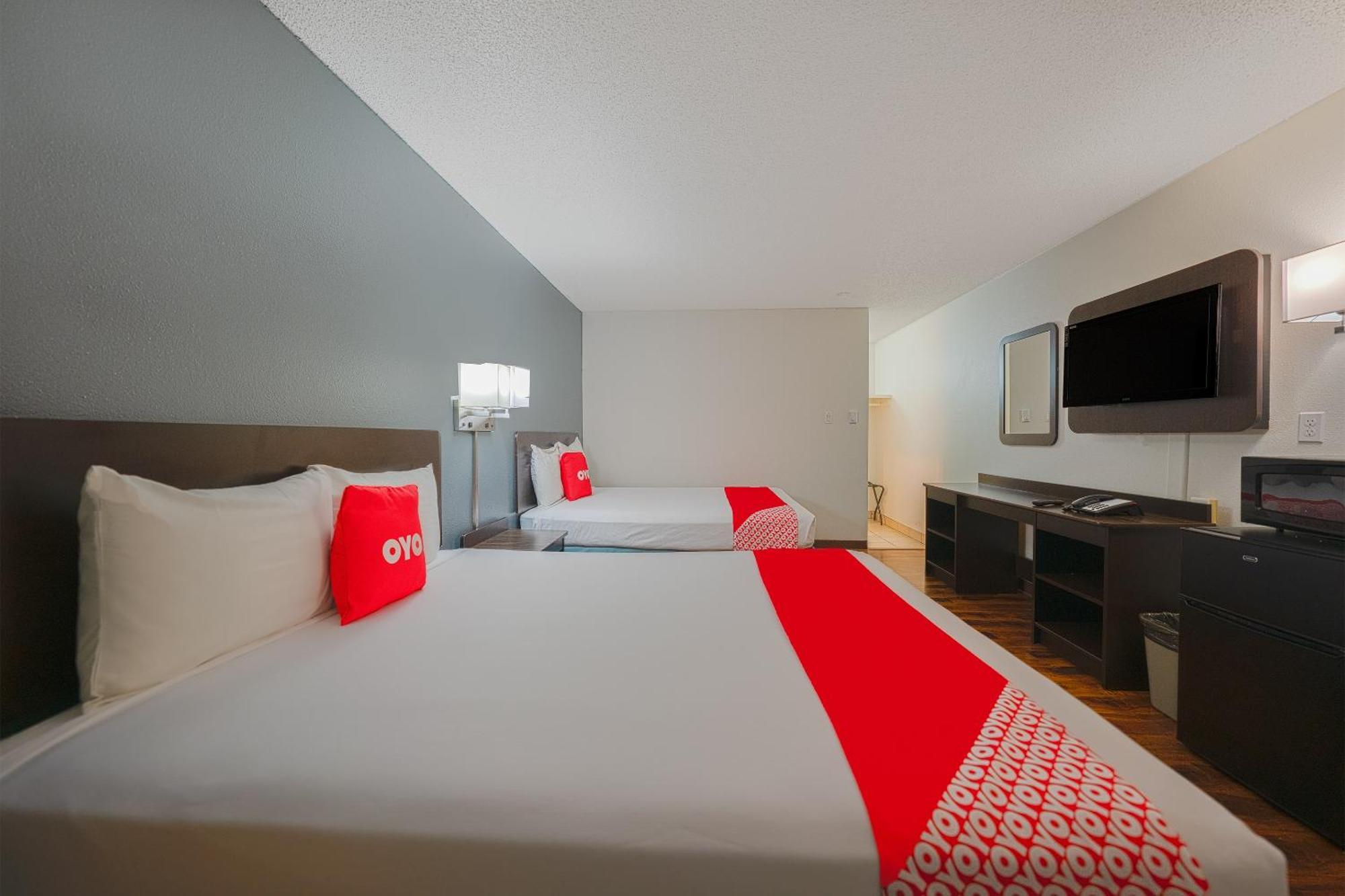 Oyo Hotel St Helens Or Сейнт Хелънс Екстериор снимка