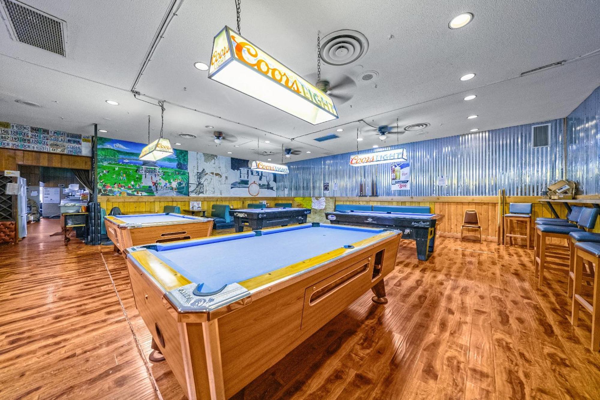 Oyo Hotel St Helens Or Сейнт Хелънс Екстериор снимка