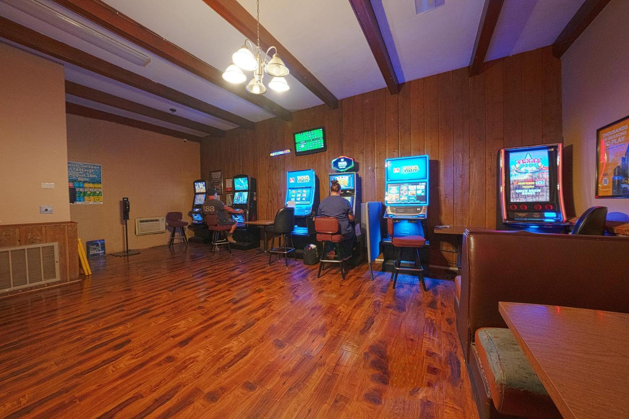 Oyo Hotel St Helens Or Сейнт Хелънс Екстериор снимка